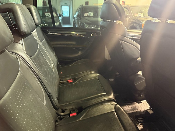 Citroen Grand C4 Picasso 11 of 14