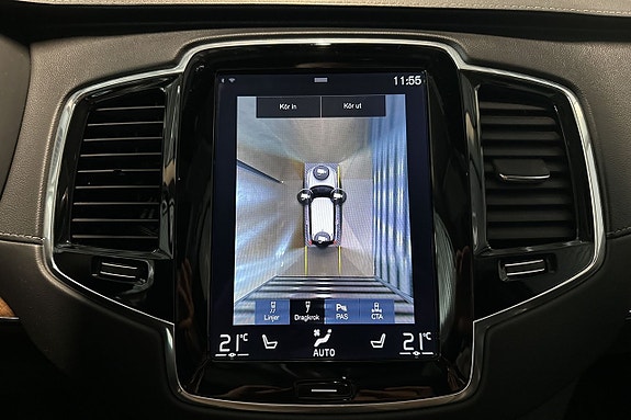 Volvo XC90 16 of 27