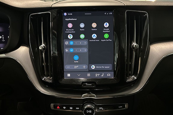 Volvo XC60 12 of 20