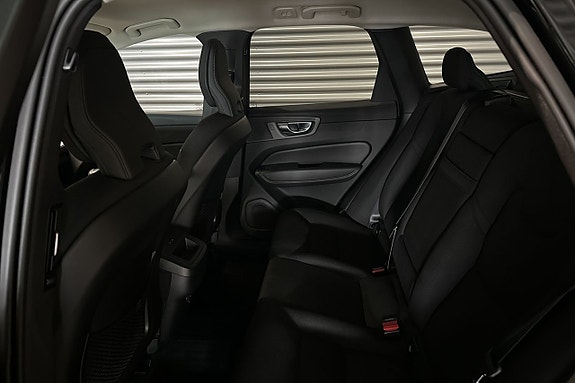 Volvo XC60 18 of 20