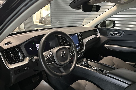 Volvo XC60 7 of 20