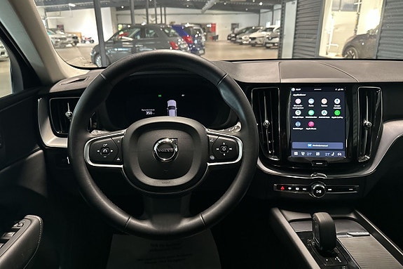 Volvo XC60 10 of 20