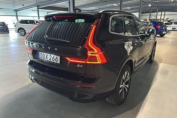 Volvo XC60 4 of 20