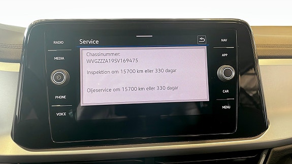 Volkswagen T-Roc 9 of 13
