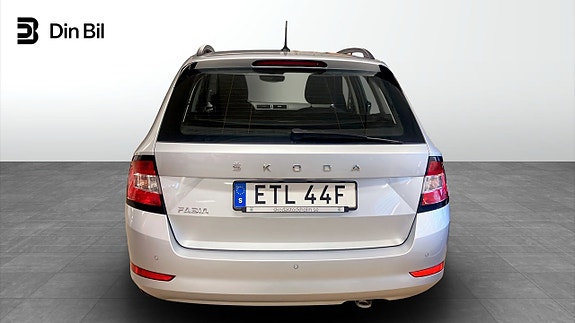 Skoda Fabia 5 of 12