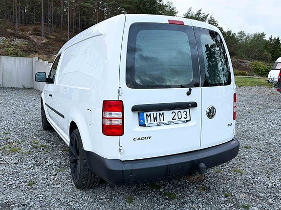Volkswagen Caddy Maxi 2 of 9