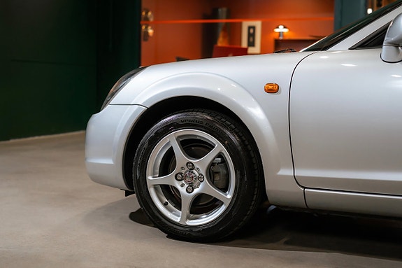 Toyota MR2 7 of 24