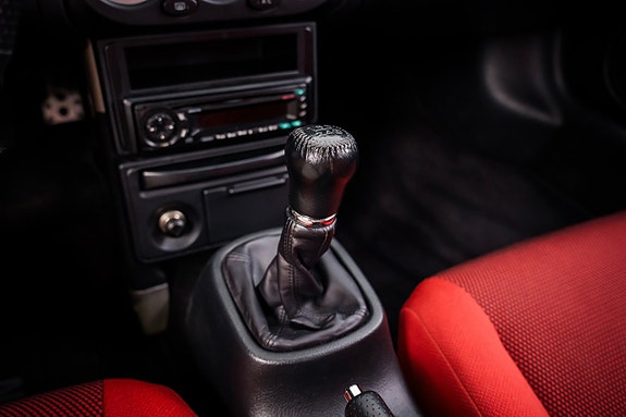 Toyota MR2 17 of 24