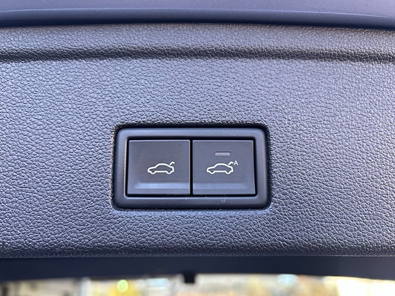 Volkswagen Touareg 22 of 26