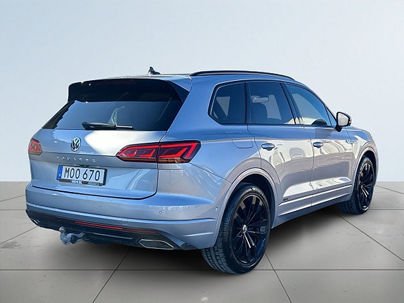Volkswagen Touareg 6 of 26
