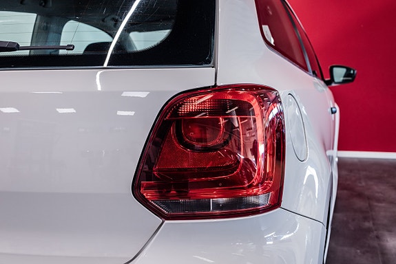 Volkswagen Polo 9 of 18