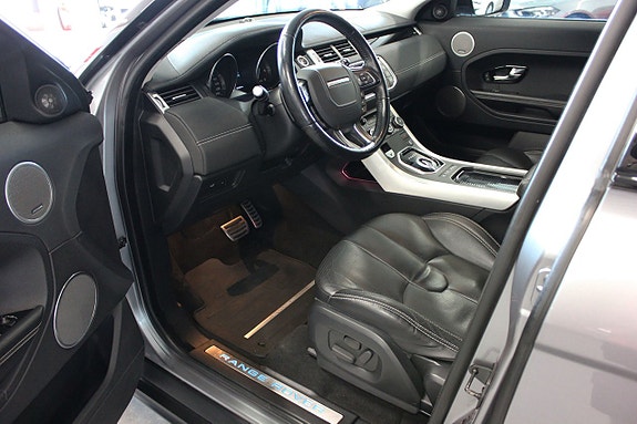 Land Rover Range Rover Evoque 2 of 16