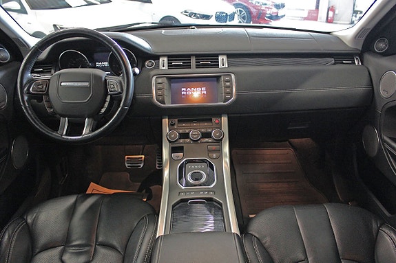 Land Rover Range Rover Evoque 9 of 16