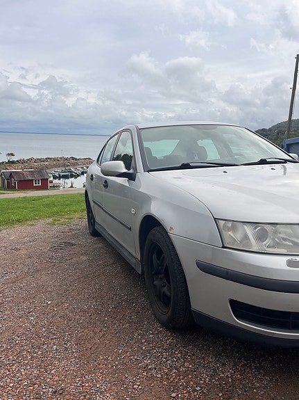 Saab 9-3 4 of 12