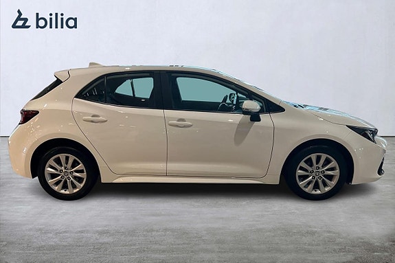 Toyota Corolla 18 of 21