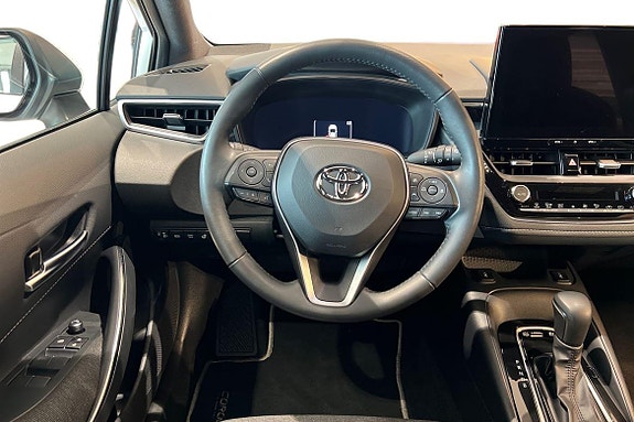 Toyota Corolla 11 of 21