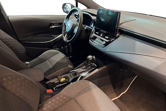 Toyota Corolla 7 of 21