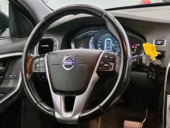 Volvo V60 13 of 26