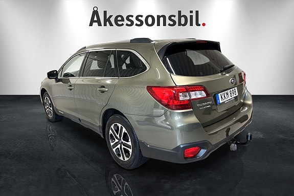 Subaru Outback 6 of 12