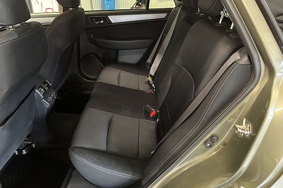 Subaru Outback 11 of 12