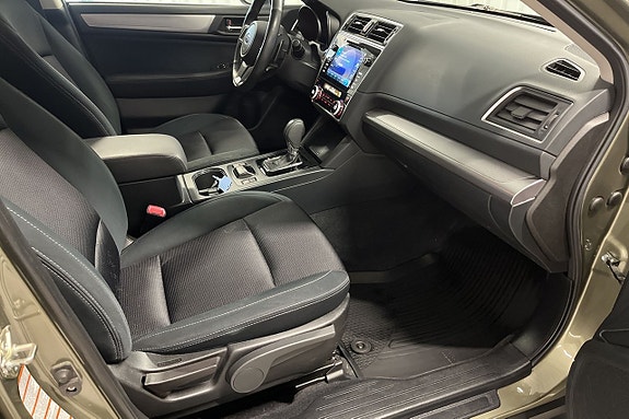 Subaru Outback 10 of 12