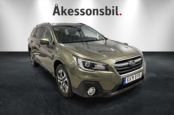 Subaru Outback 3 of 12