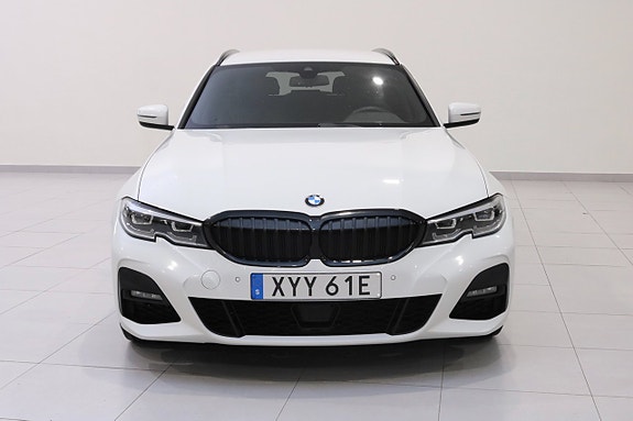 BMW 330d 7 of 30