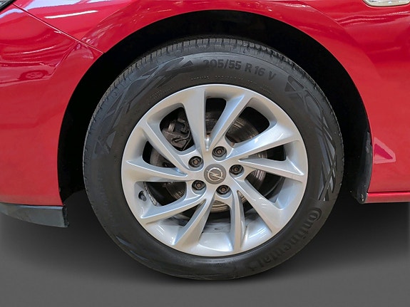 Opel Astra 18 of 25