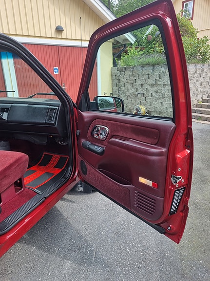 Chevrolet Silverado 1500 5 of 7