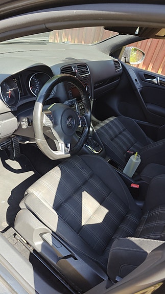 Volkswagen Golf VI 3 of 6
