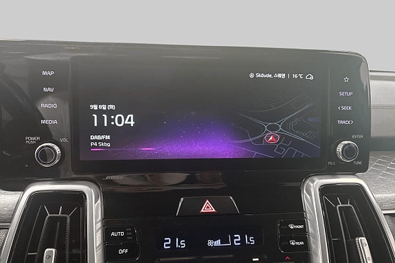 Kia Sorento 12 of 20