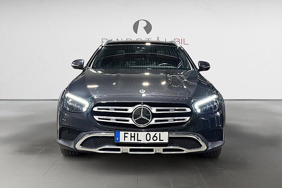 Mercedes-Benz E220 d 10 of 21