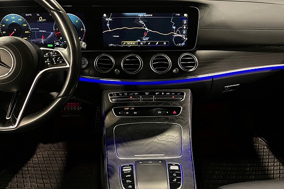 Mercedes-Benz E220 d 12 of 21