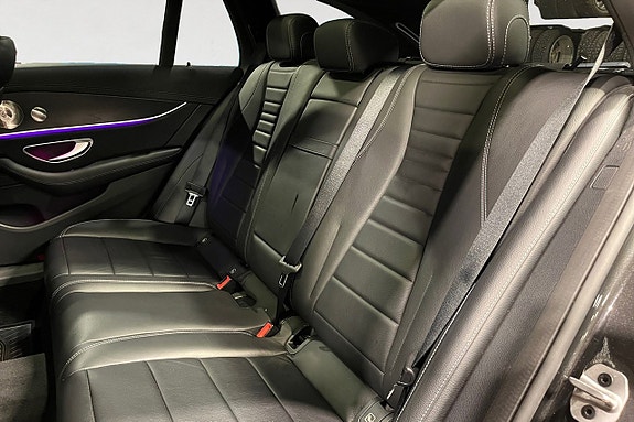 Mercedes-Benz E220 d 14 of 21