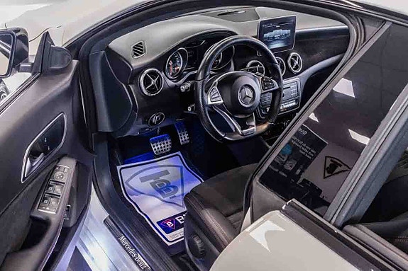 Mercedes-Benz CLA220 d 11 of 23