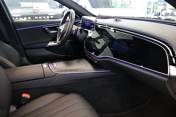 Mercedes-Benz E300 de 16 of 30