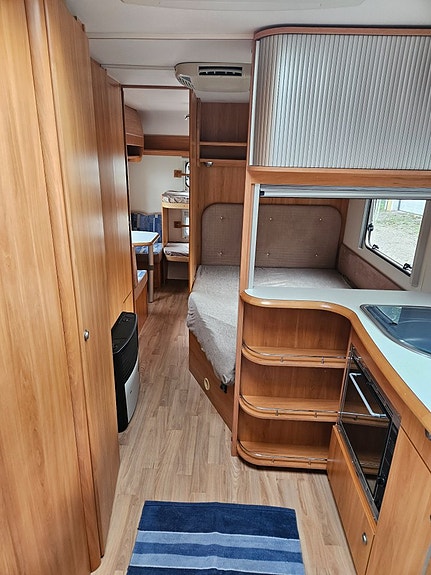 Home-car 65 " barnkammare/dubbelsäng " aircondition 4 of 16