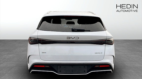 BYD Seal 6 7 of 9