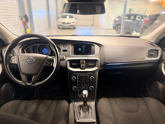 Volvo V40 10 of 10