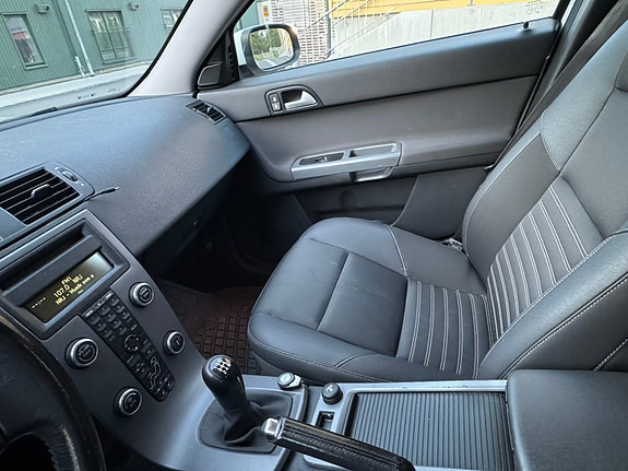 Volvo V50 10 of 10