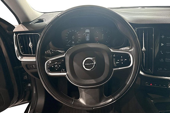 Volvo V60 12 of 21