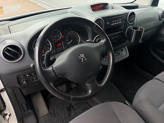 Peugeot Partner 12 of 13