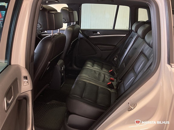 Volkswagen Tiguan 10 of 22