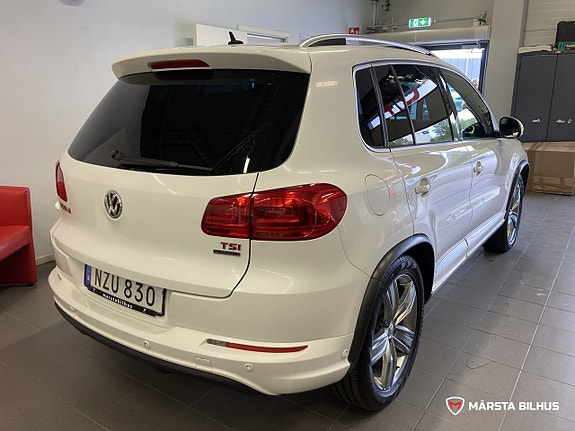 Volkswagen Tiguan 3 of 22