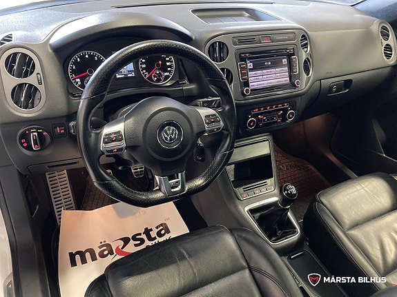 Volkswagen Tiguan 12 of 22