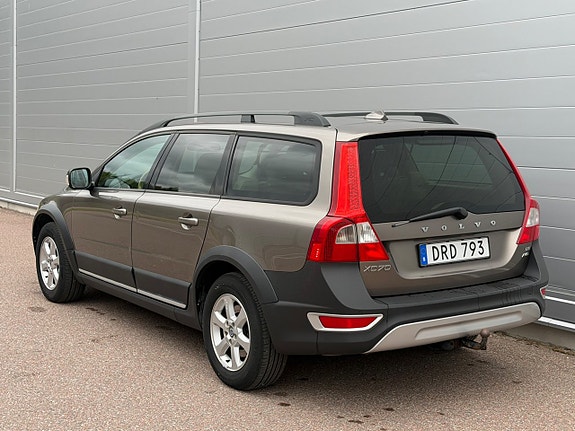 Volvo XC70 5 of 13