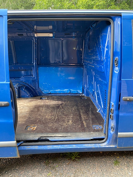 Mercedes-Benz Vito 108 7 of 9