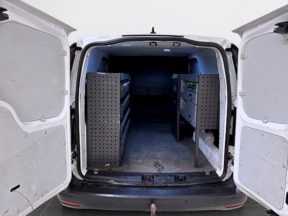 Volkswagen Caddy 11 of 16