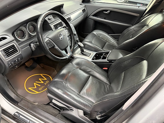 Volvo V70 5 of 14