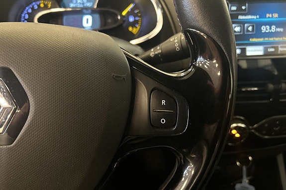 Renault Clio 13 of 23
